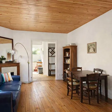 Tatil Evi Bright House With Terrace And Garden *