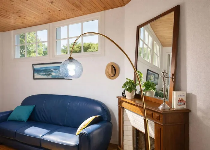 Hébergement de vacances Maison Lumineuse Avec Terrasse Et Jardin *